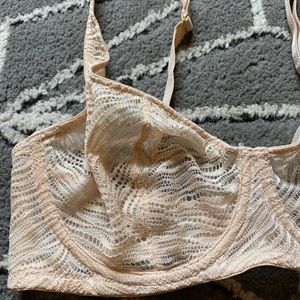 32DD Victoria’s Secret Very Sexy Lace Nude Unlined Balconette Bra